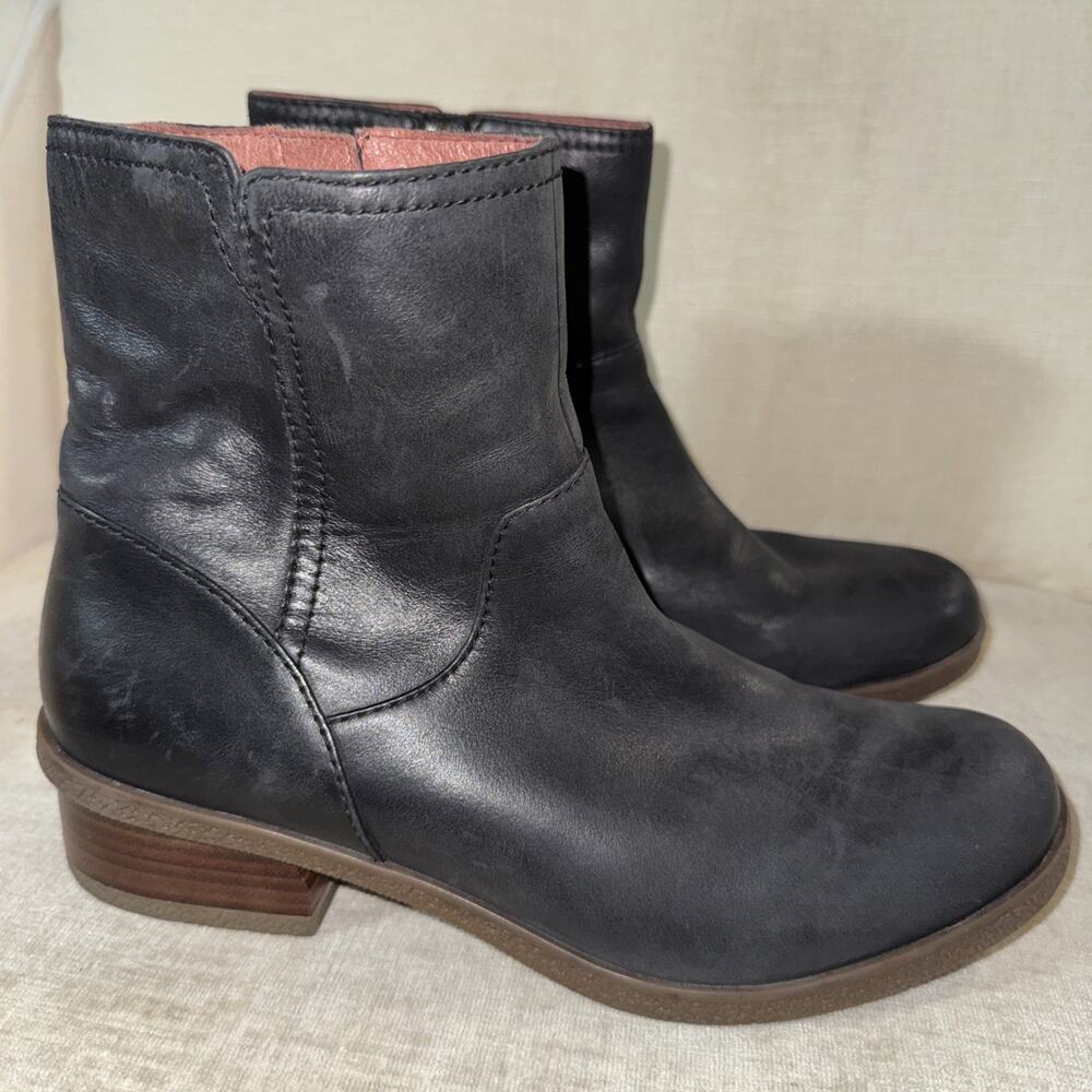 Dansko Boots Women Size 9.5 Black Leather Bethanie Ankle Biker Moto Western EUC